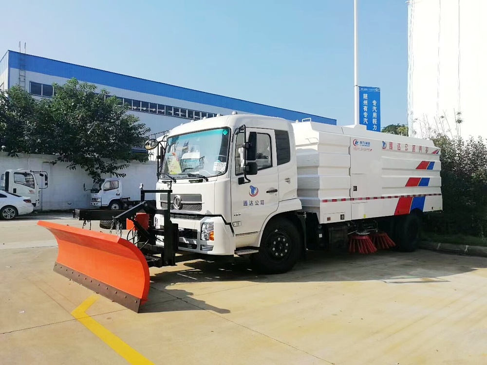 東風天錦路面清掃除雪推雪車